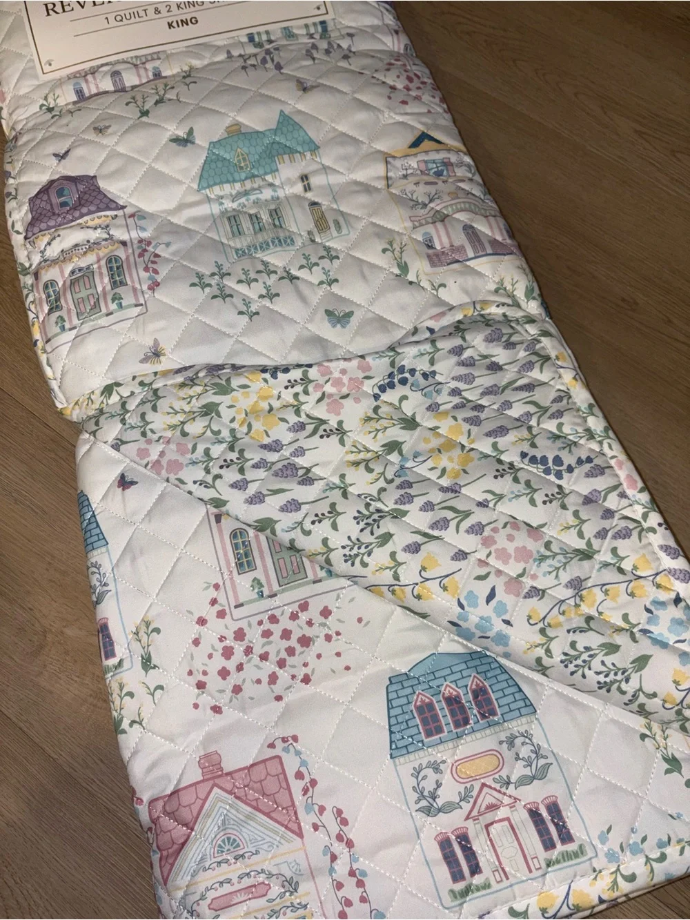 Lenox Spice Village 3 Piece King Quilt Set